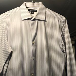 Banana Republic Men’s Dress Shirt. Excellent.